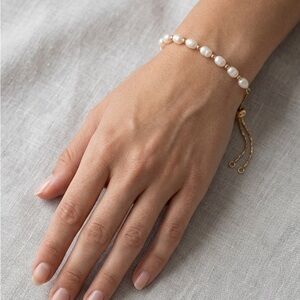 Dainty Freshwater Pearl Bolo Bracelet | Adjustable Gold Bead